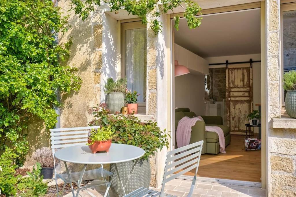 Amman Studio Avec Terrasse Au Coeur Du Village Impressionniste Auvers-sur-Oise Bagian luar foto